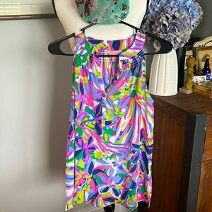 Lilly Pulitzer size S sleeveless top
